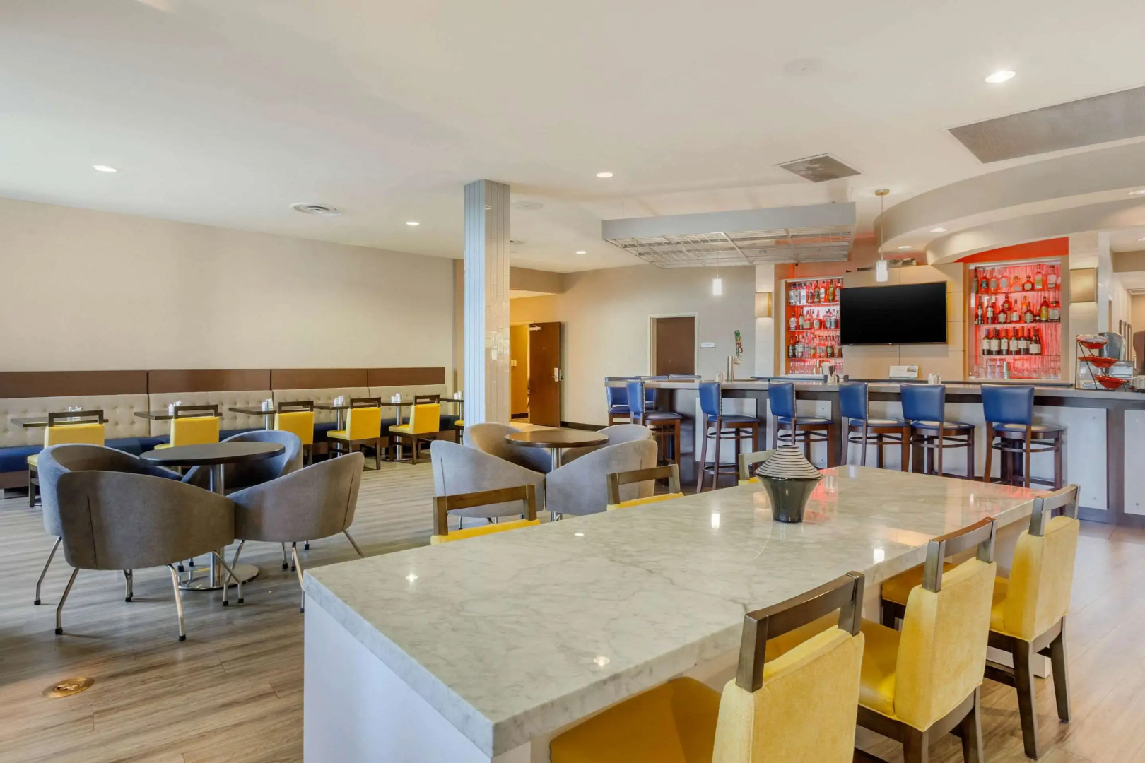 Cambria Suites Fort Collins