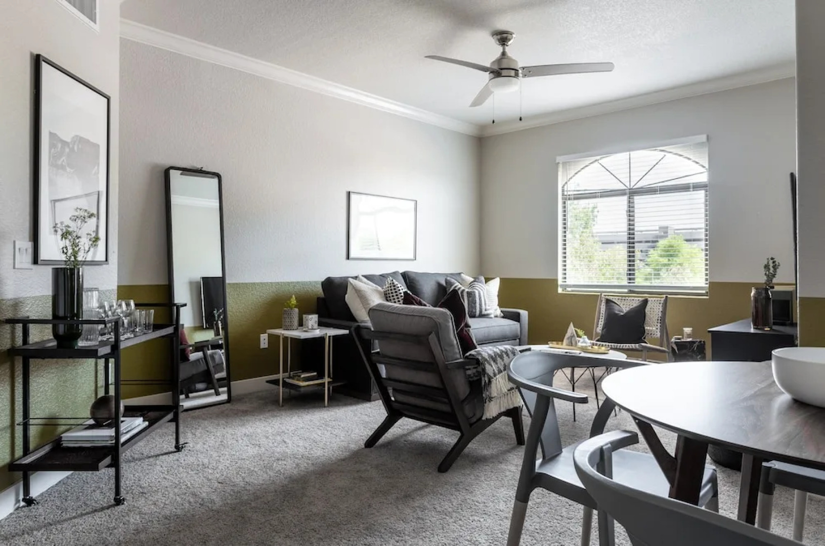 Domio Tempe Hip 2BR Balcony