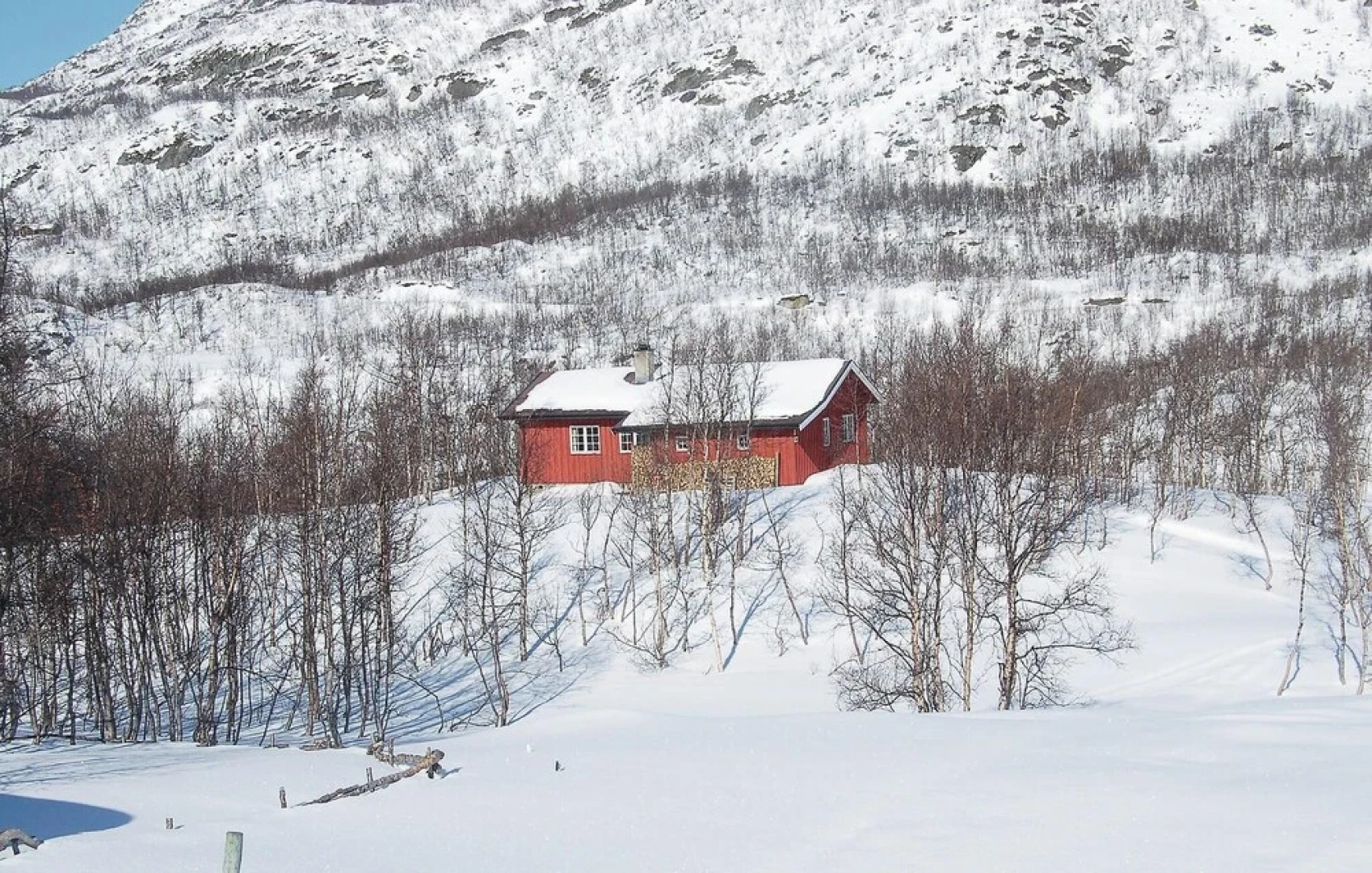 Stunning Home in Hovet With 3 Bedrooms