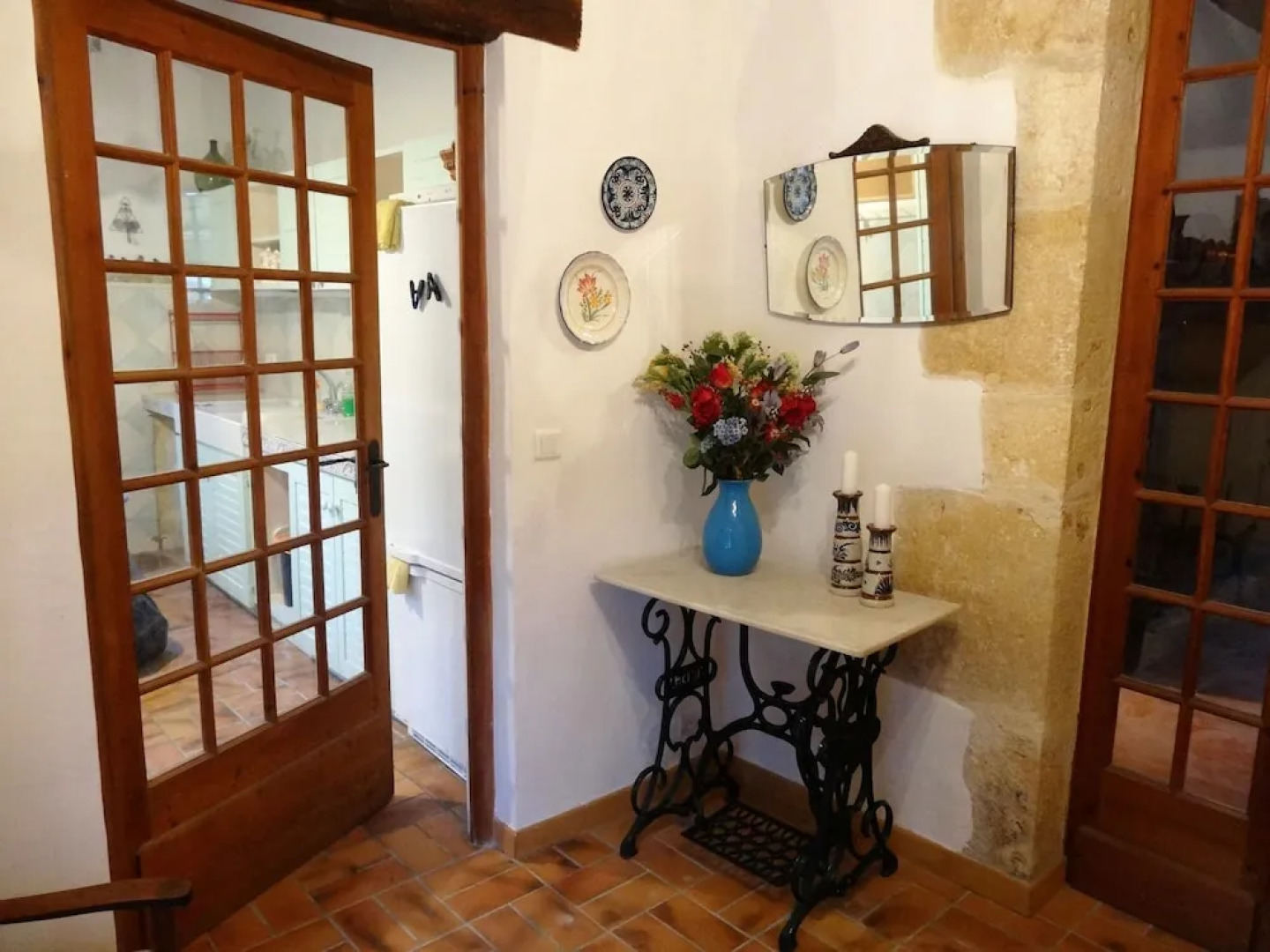 Charming Holiday Home With Deckchairs, Garden, Terrace, BBQ