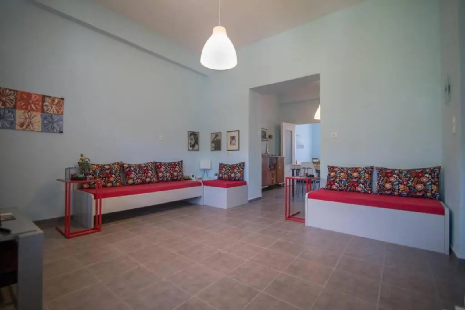 ΑΝΑΚΑΙΝΙΣΜΕΝΗ ΜΟΝΟΚΑΤΟΙΚΙΑ 125 τμ ΣΤΟ ΚΕΝΤΡΟ ΜΕ ΚΗΠΟ