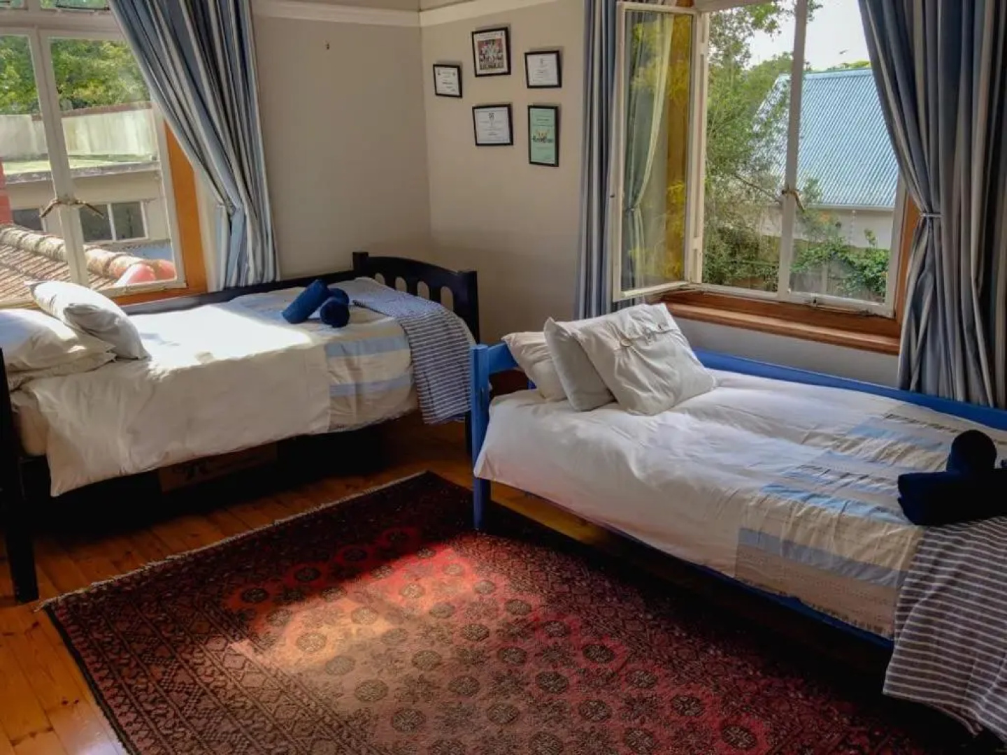 Secret Palace - Large 5 bedroom Family Home