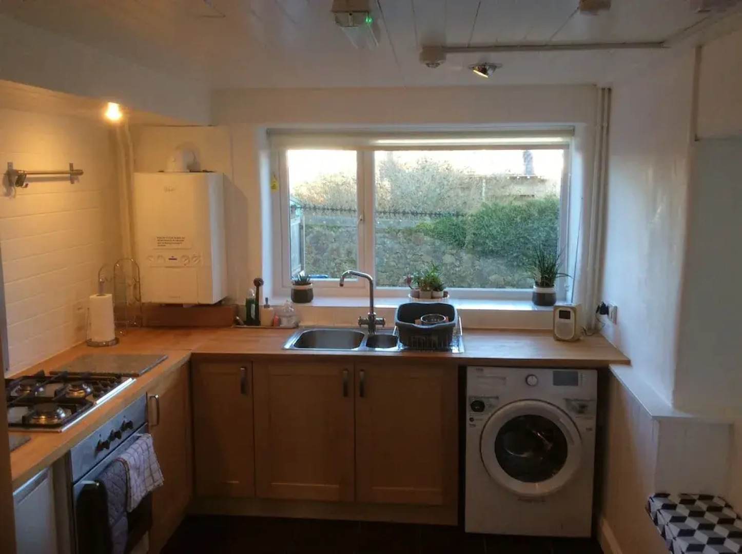 Lovely 4-bed Victorian House in Bangor by the sea