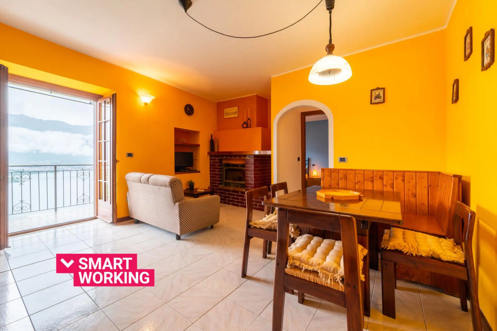 Un Balcone sul Lago in Montemezzo