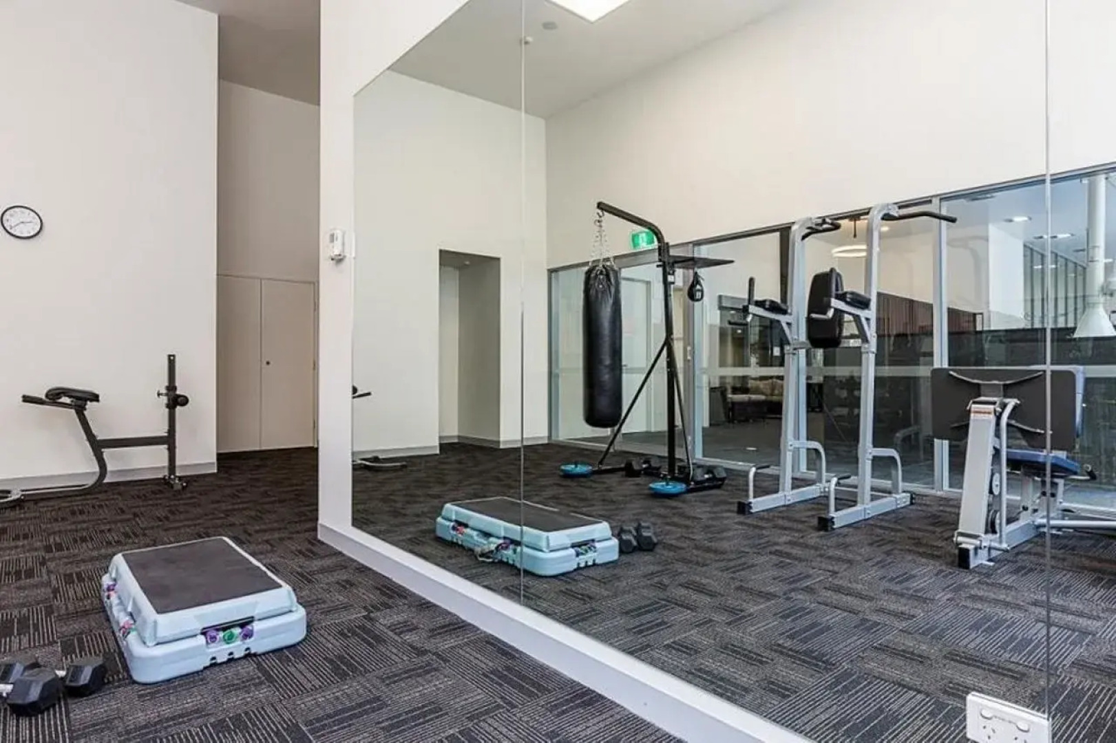 Canberra Rex Hotel & Serviced Apartments