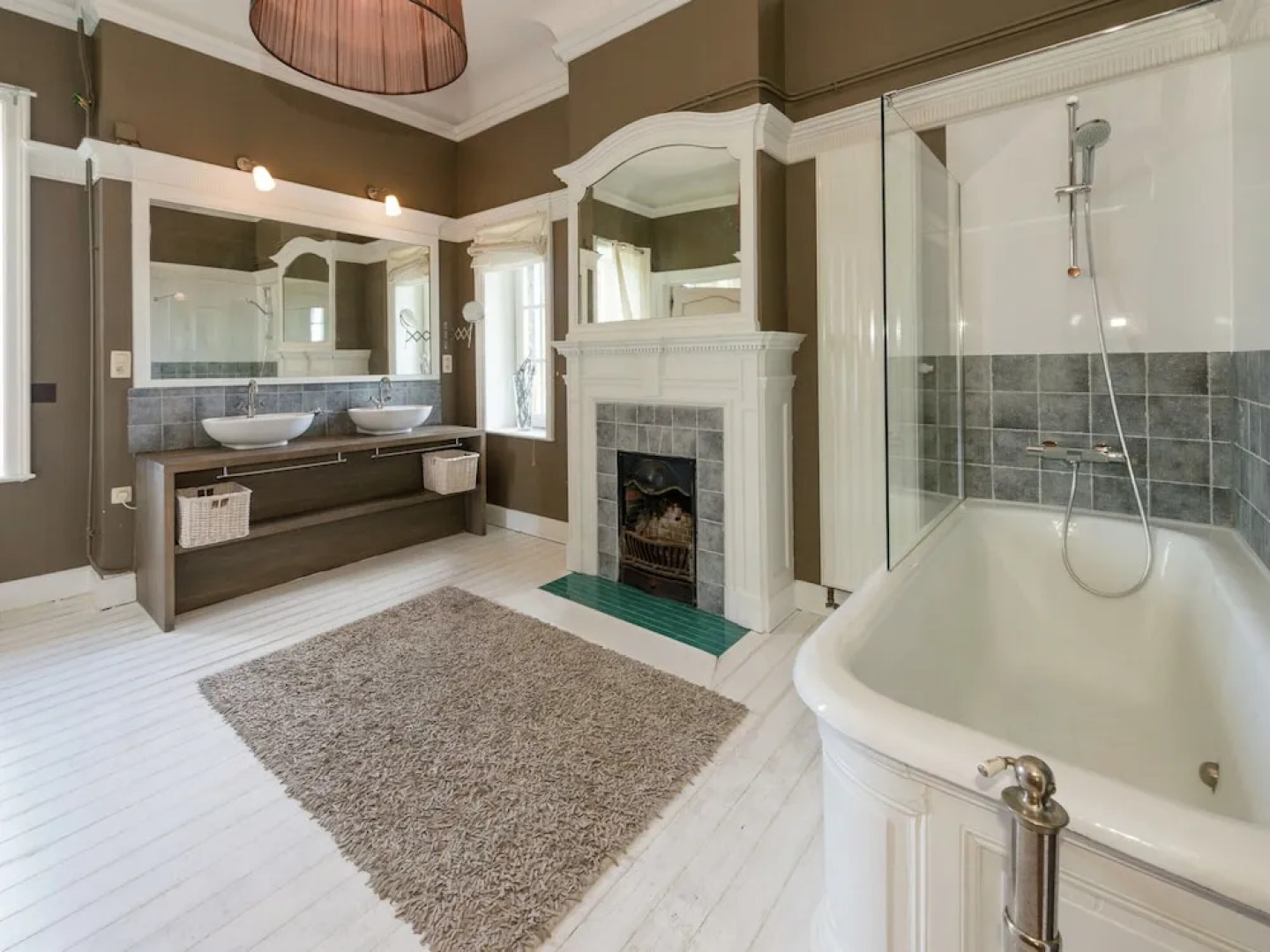 Castle in Spa With Lake View & Heated Pool