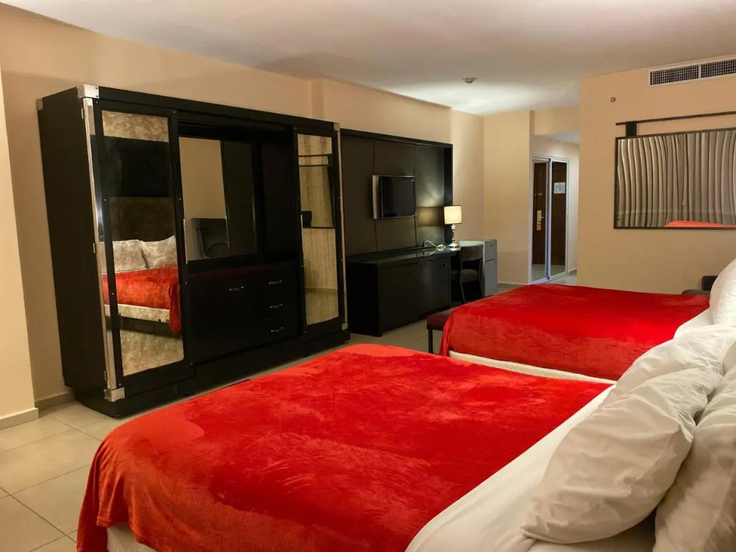 Ramada by Wyndham Princess Santo Domingo