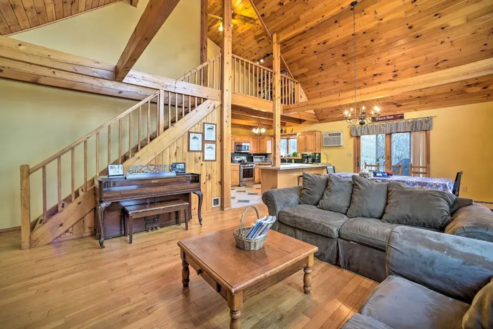 Charming New York Chalet w/ Hot Tub & Game Room!