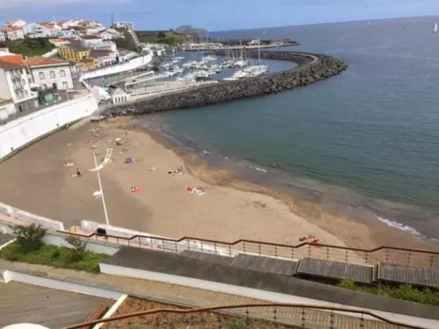 À Descoberta d'Angra!