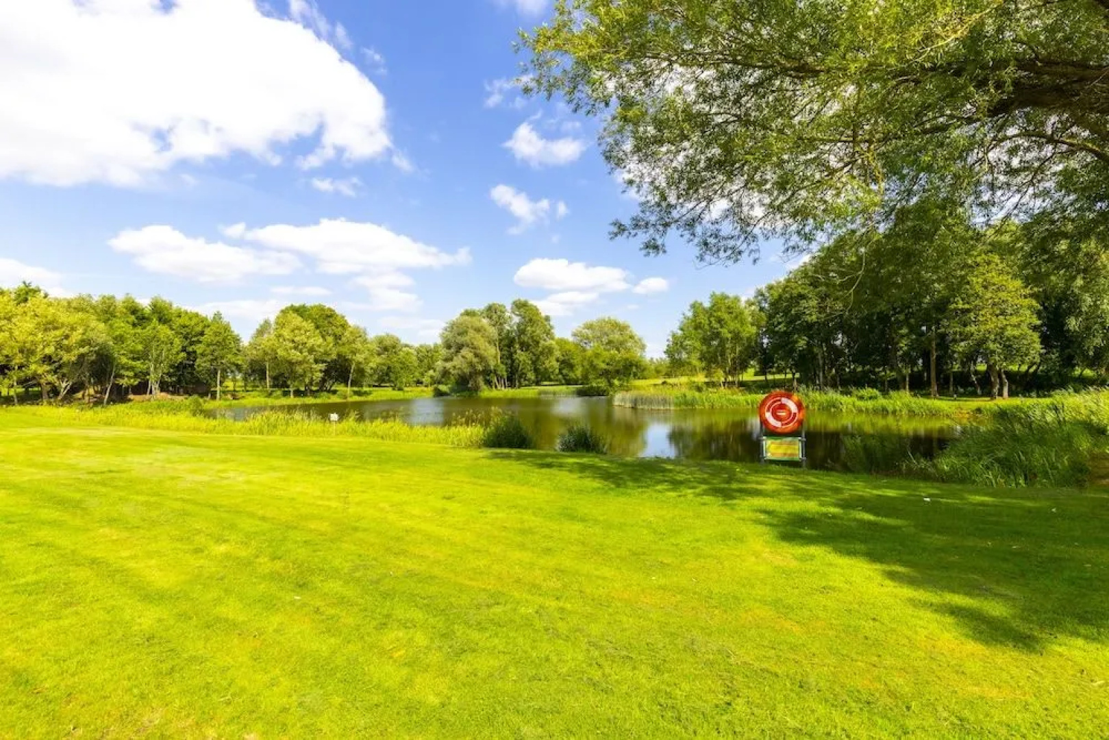 Kingfisher Country Club