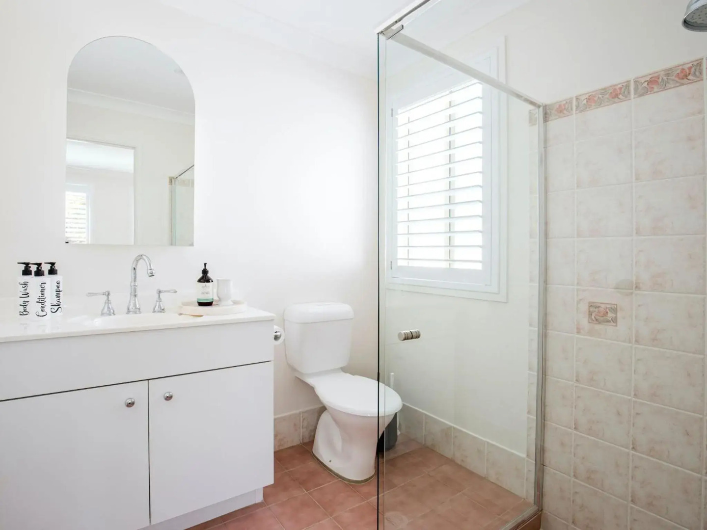 Delamere - Pet Friendly - 5 Mins Walk to Beach