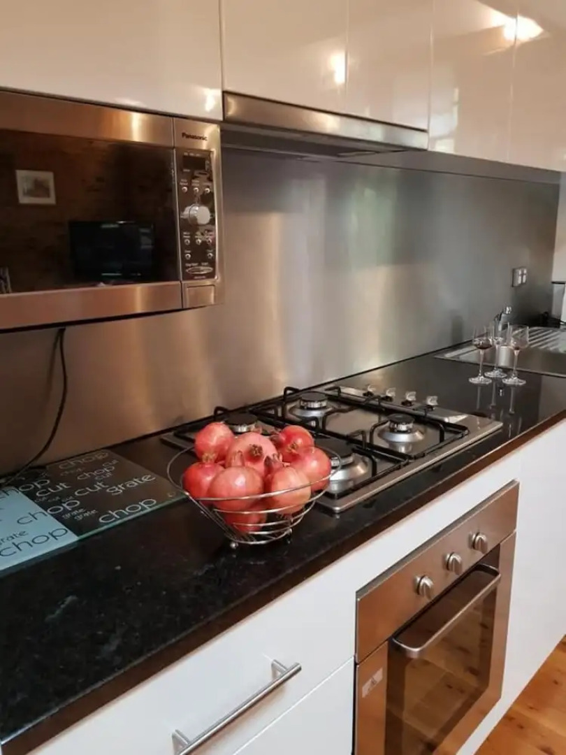 Redwood Studio - Adults Only