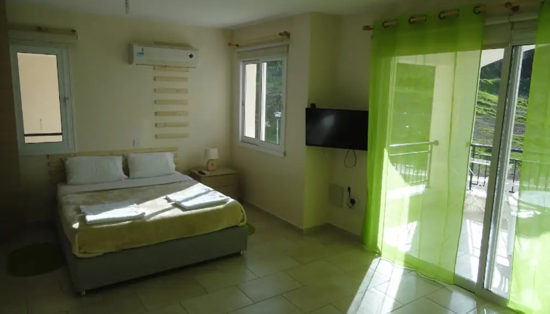 Anastasia Apartments