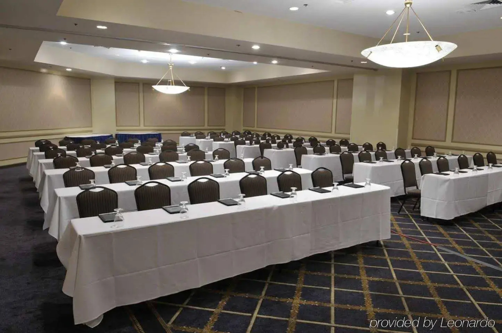 Embassy Suites Detroit - Southfield