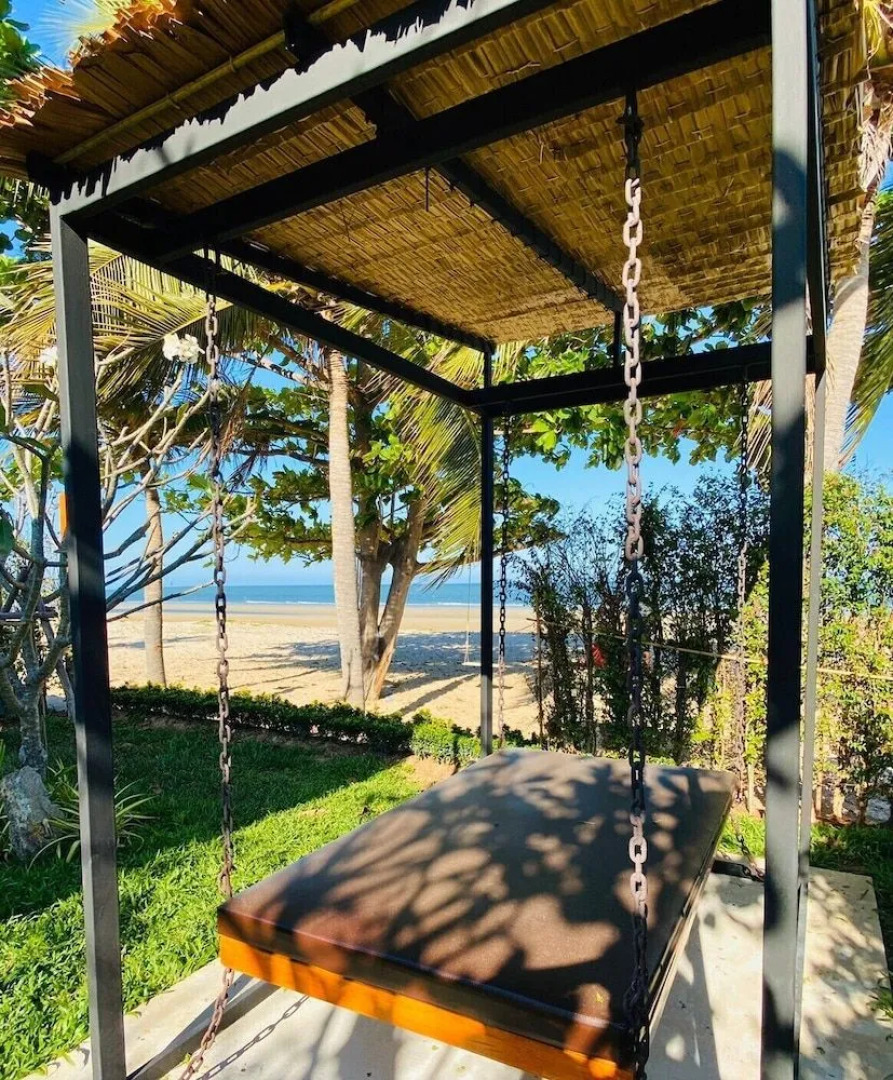 Sea Mountain Villa Resort & Pool Bar