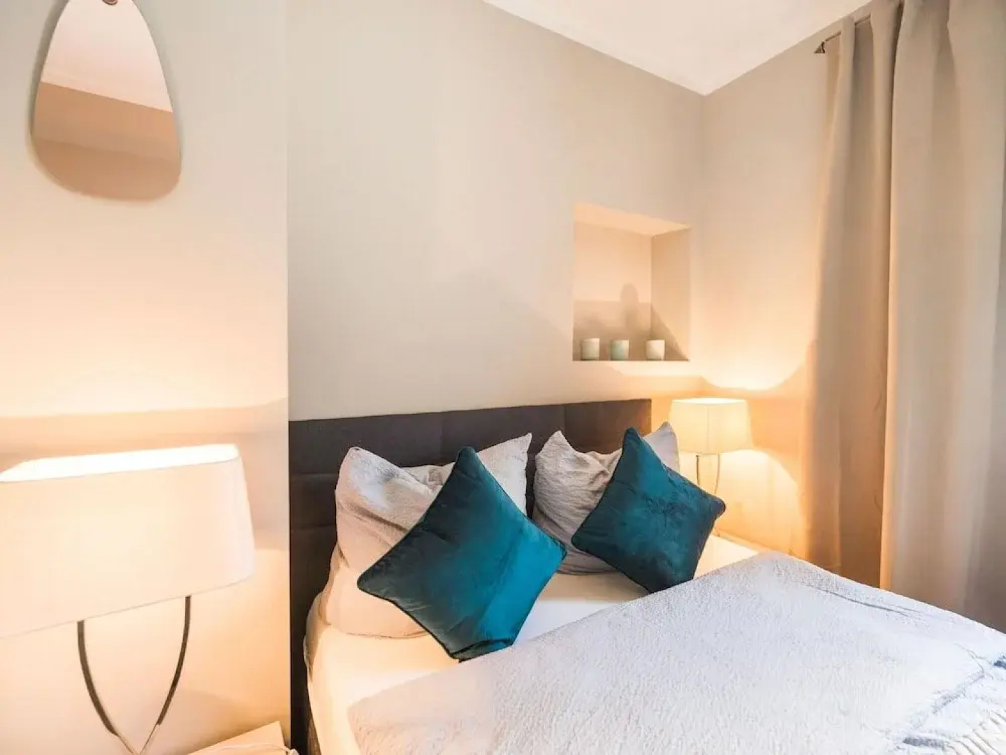 Modern Apartment With Terrace