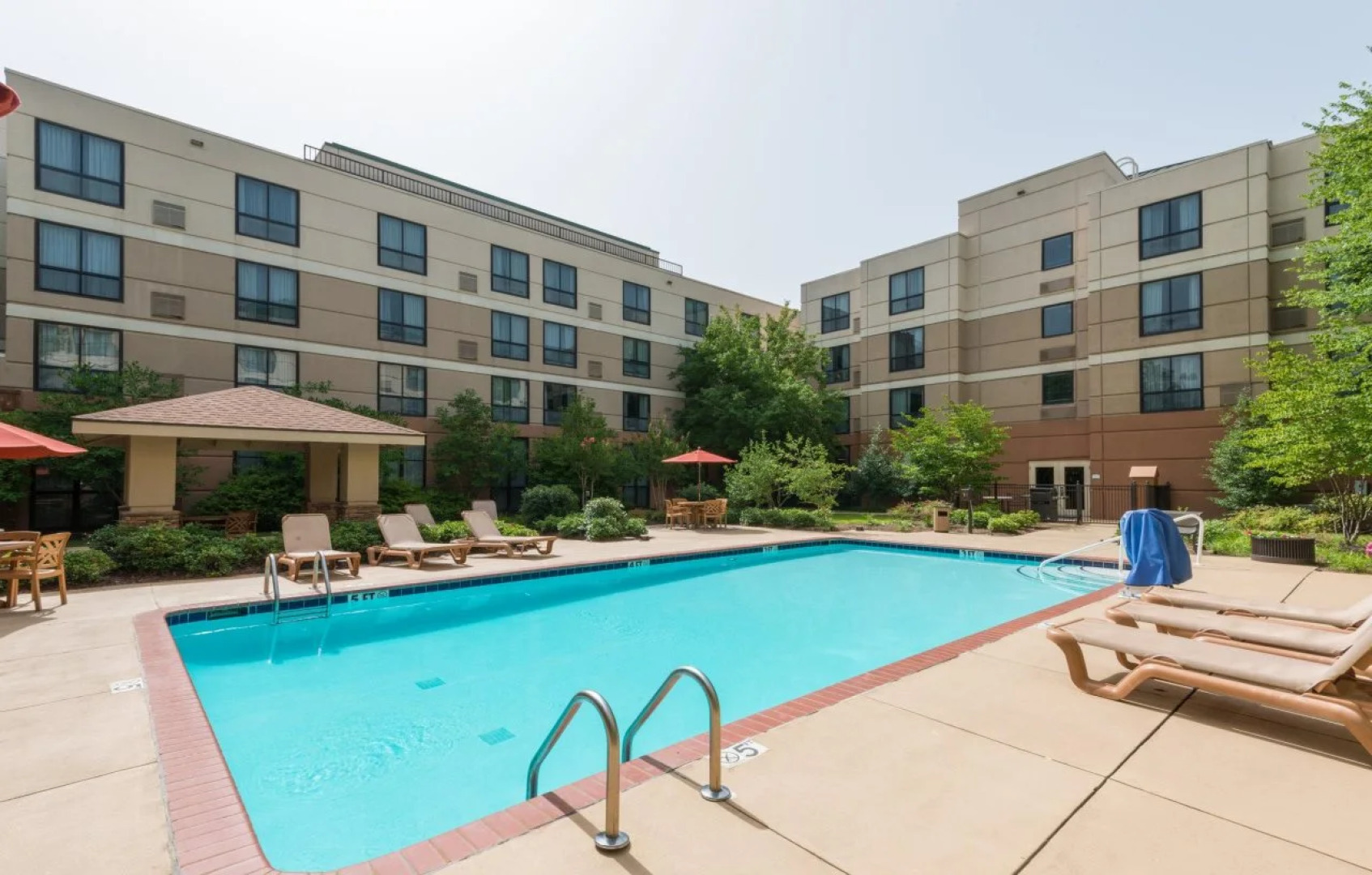 Staybridge Suites Memphis - Poplar Ave East by IHG