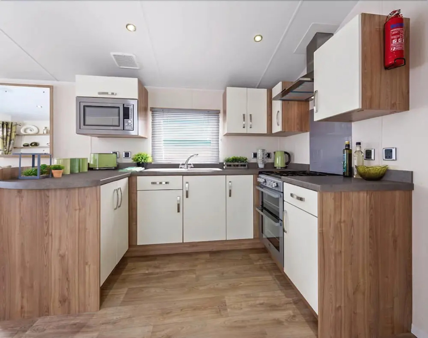 Craig Tara Deluxe Caravan Holidays