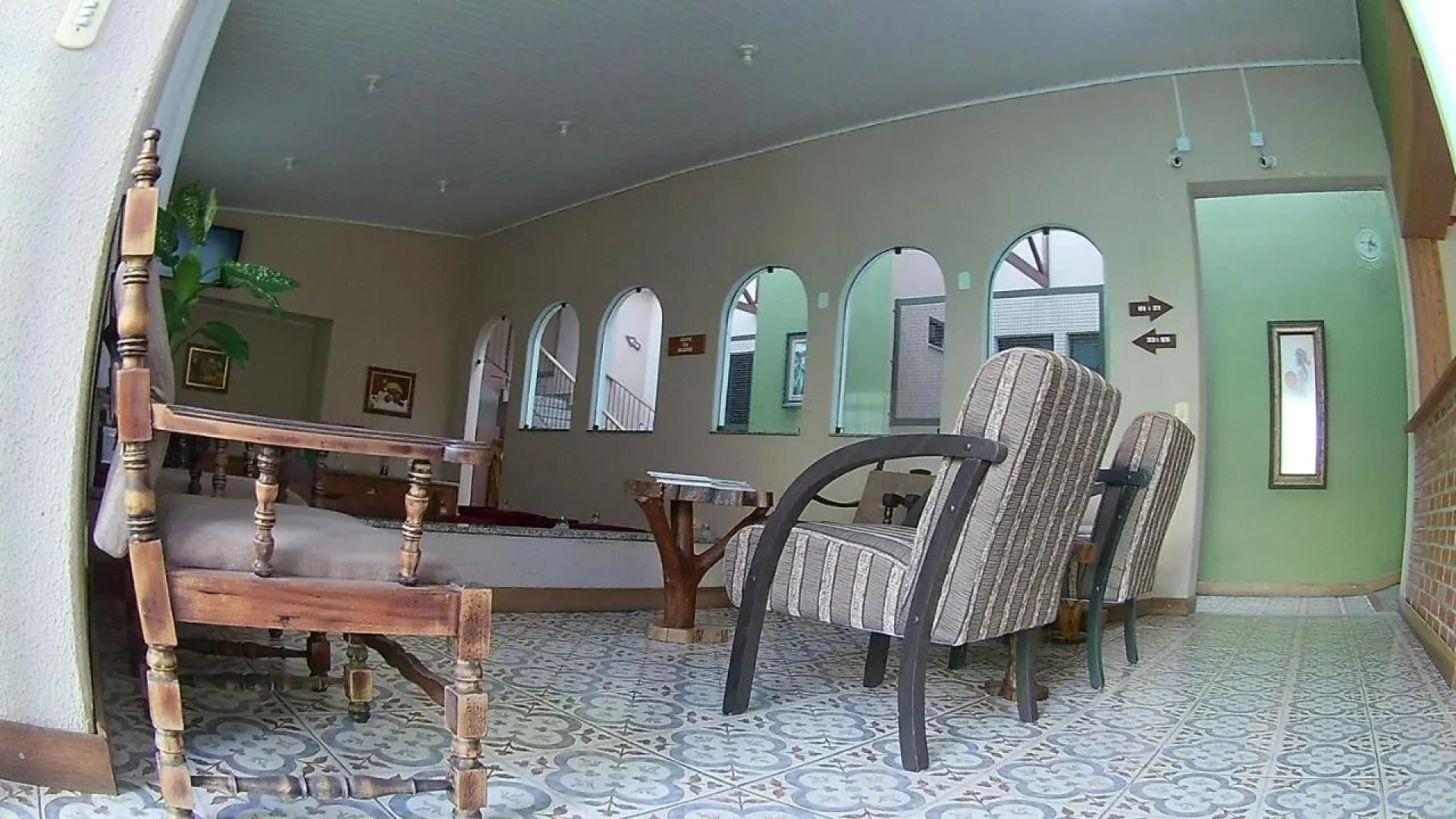 Queiroz Palace Hotel