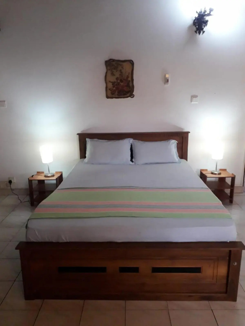 Ceylon Travel and Stay Lodge