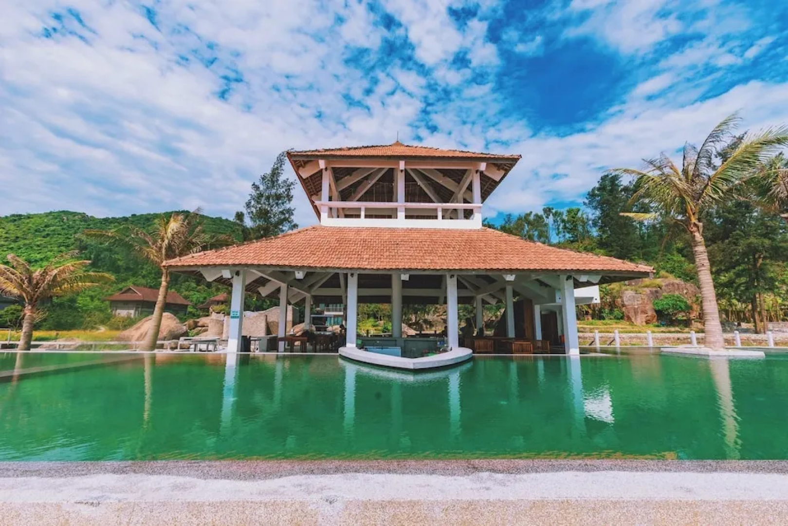 Quynh Vien Resort