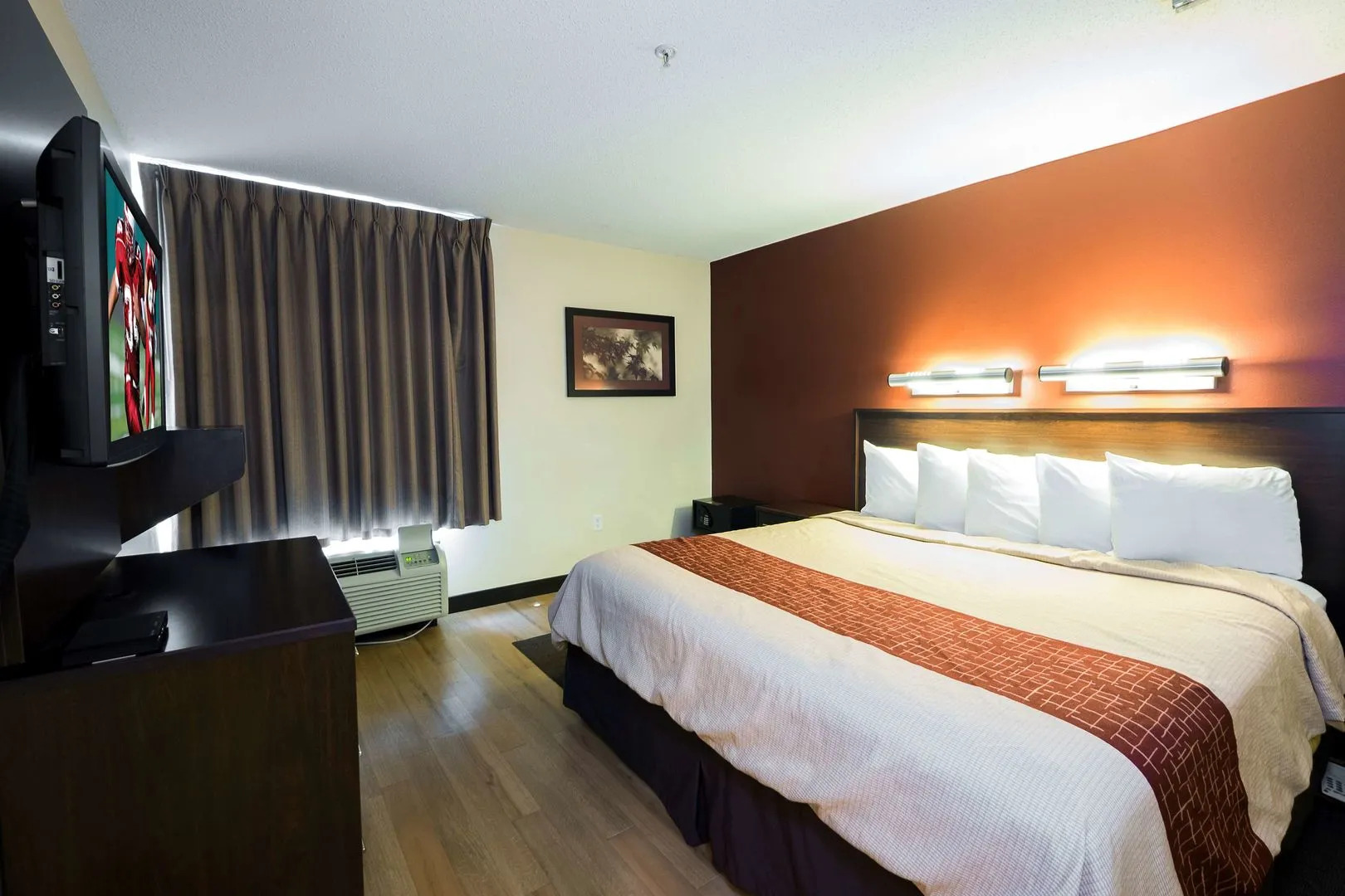 Red Roof Inn PLUS+ Boston - Logan