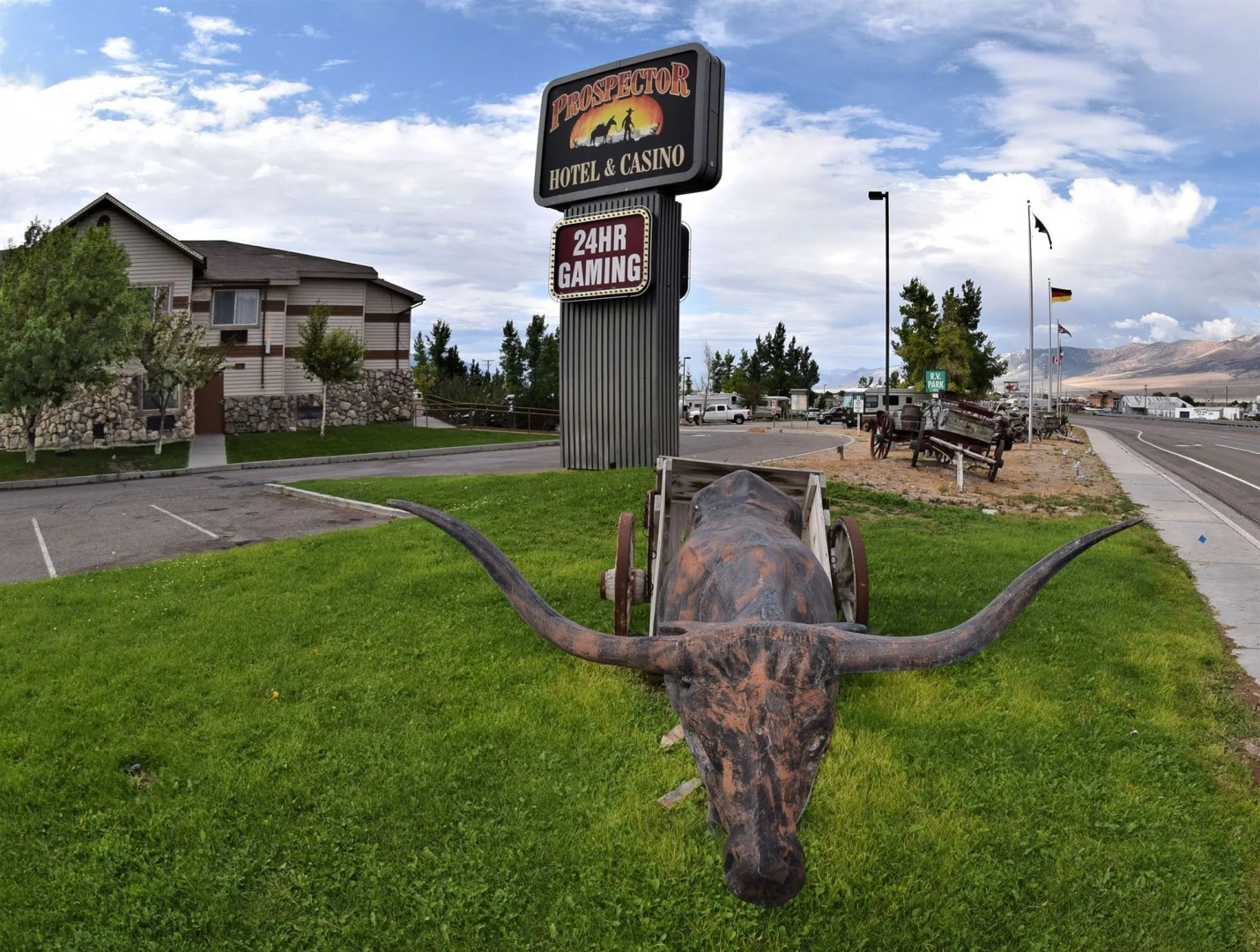 Prospector Hotel and Casino