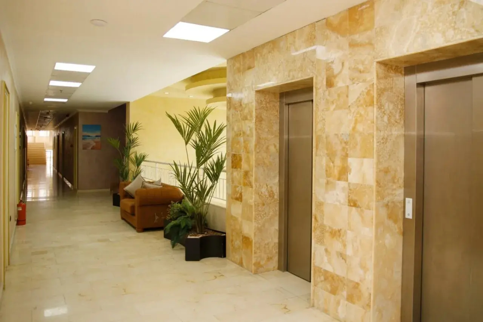 AMH Hotel