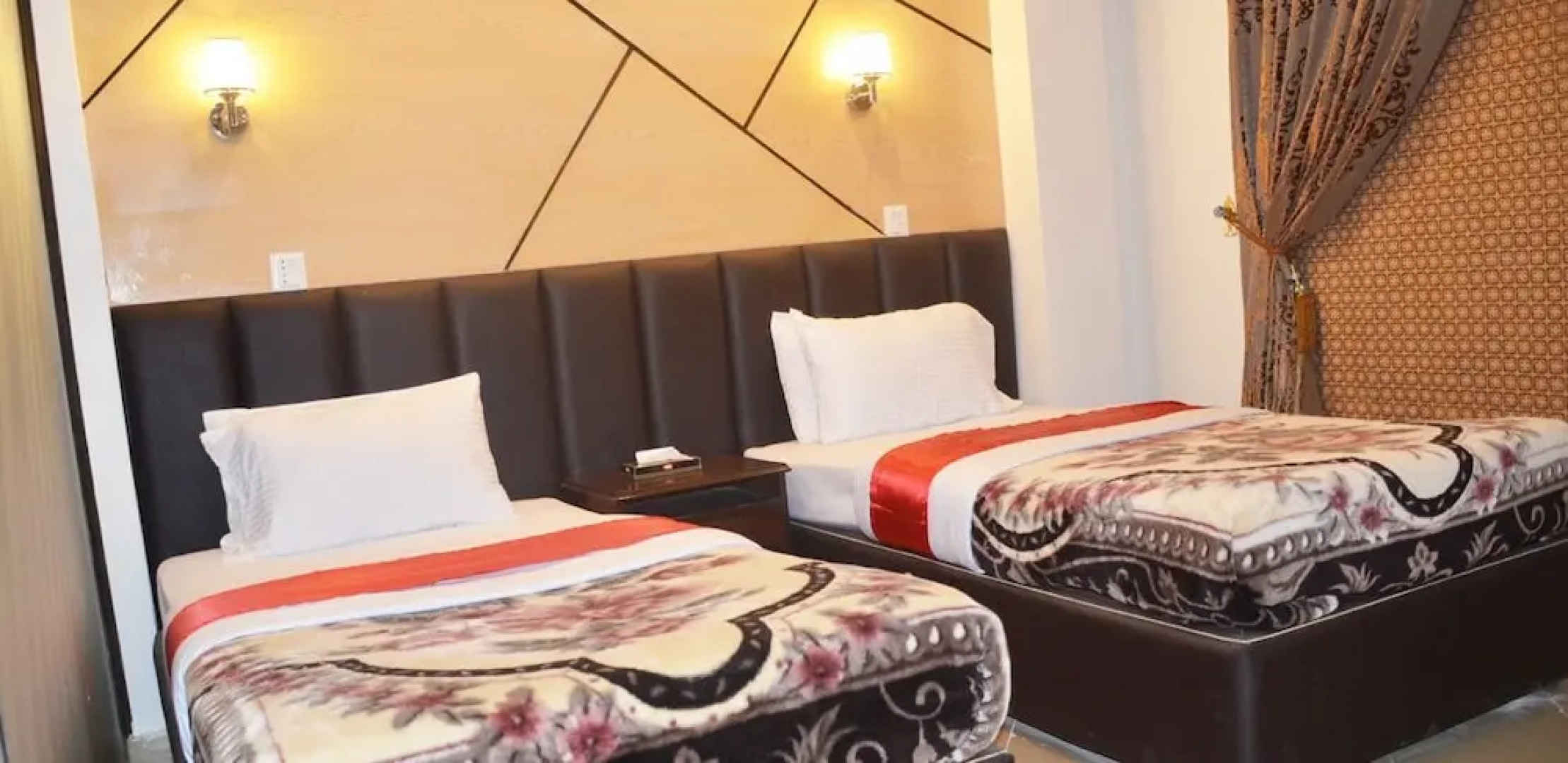 Hotel Grand Peshawar