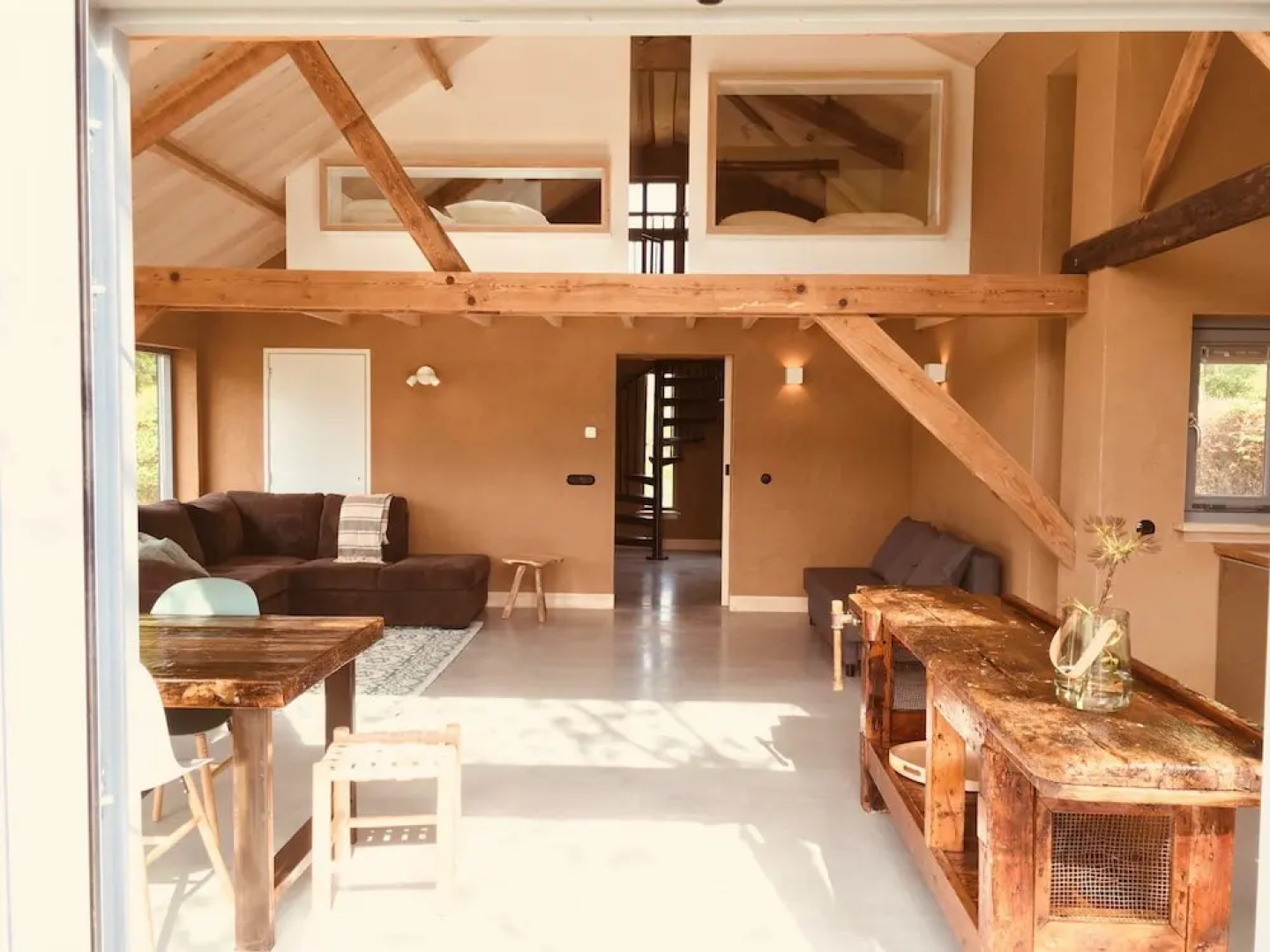 In het huis van Jo Daggert