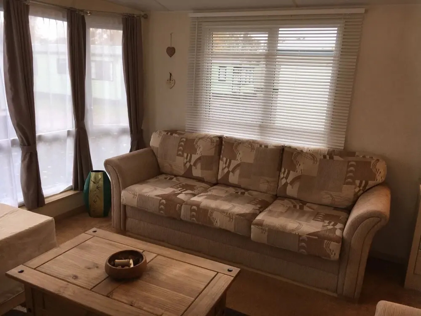 Homely 23 Bed Static Caravan, Quiet Peaceful Site