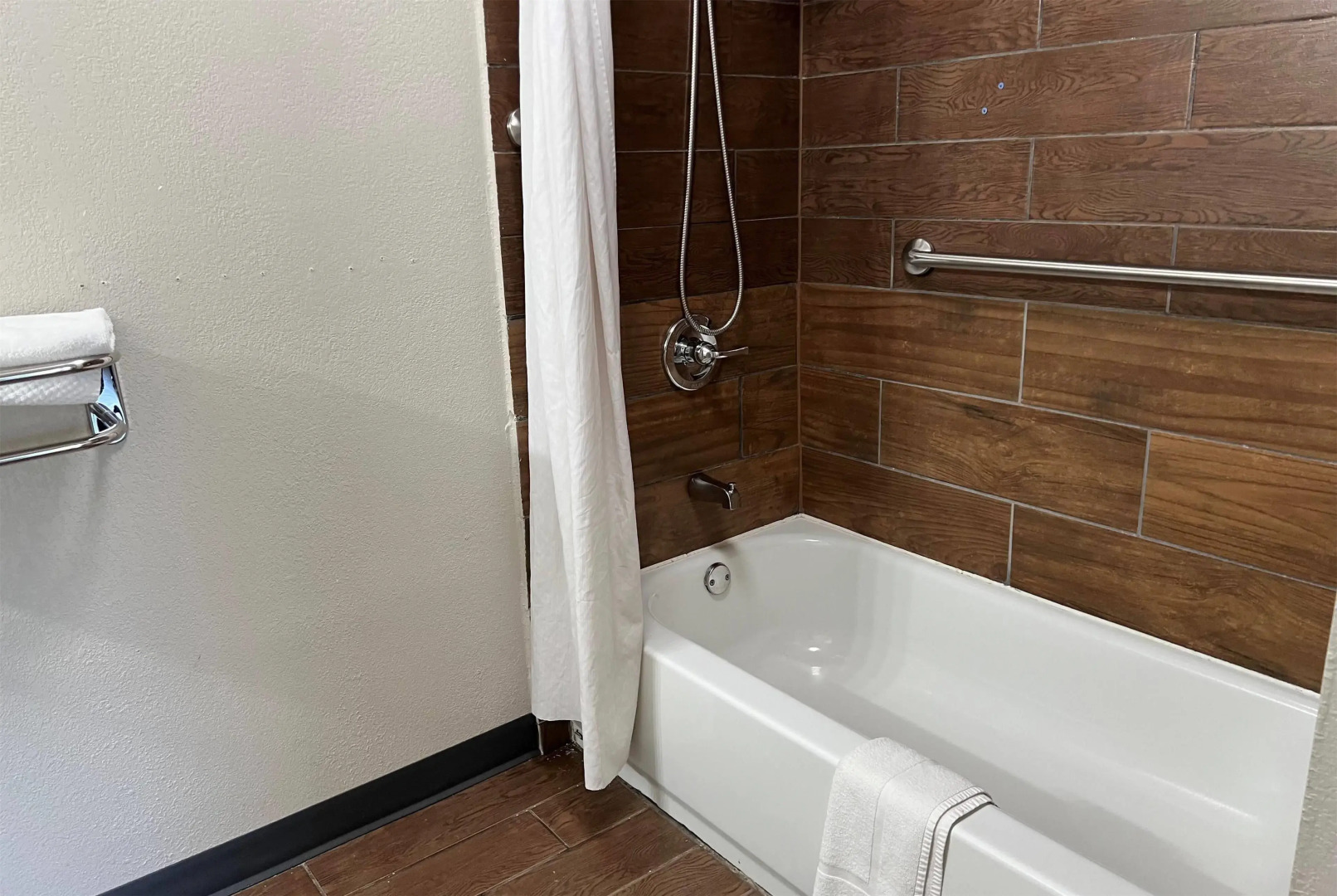 Days Inn by Wyndham West Des Moines / Clive