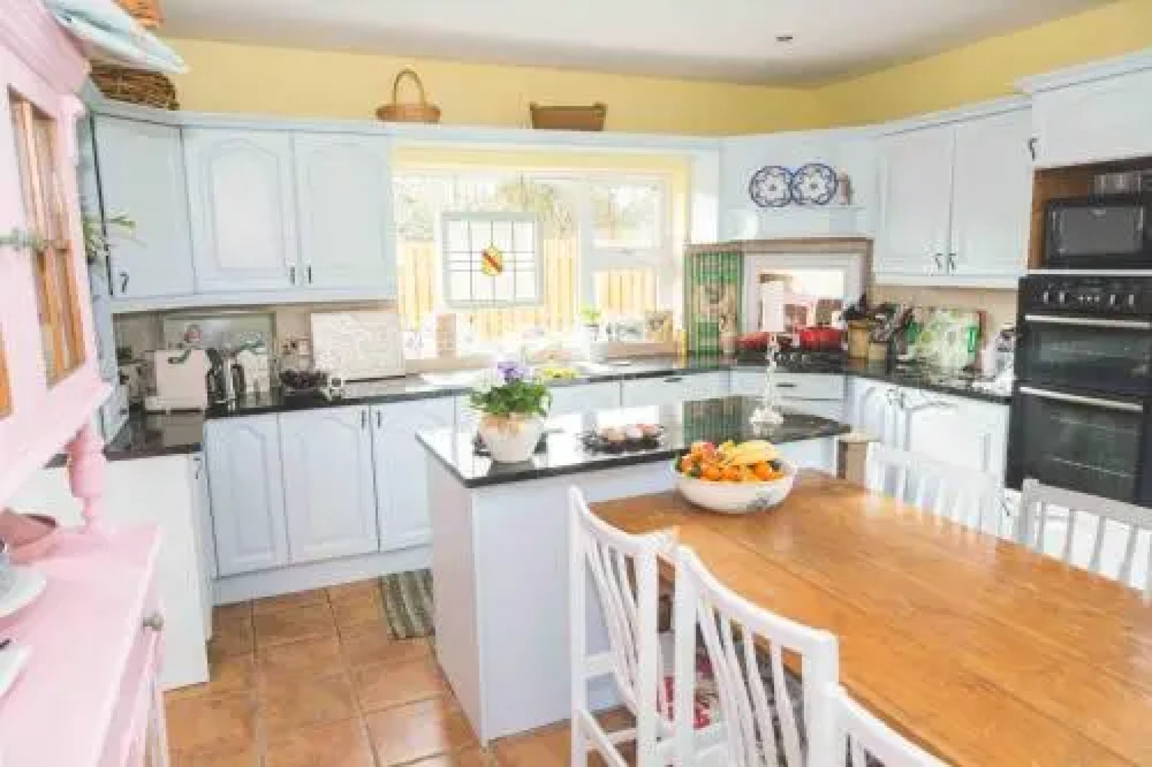 Fiuise Bed  Breakfast