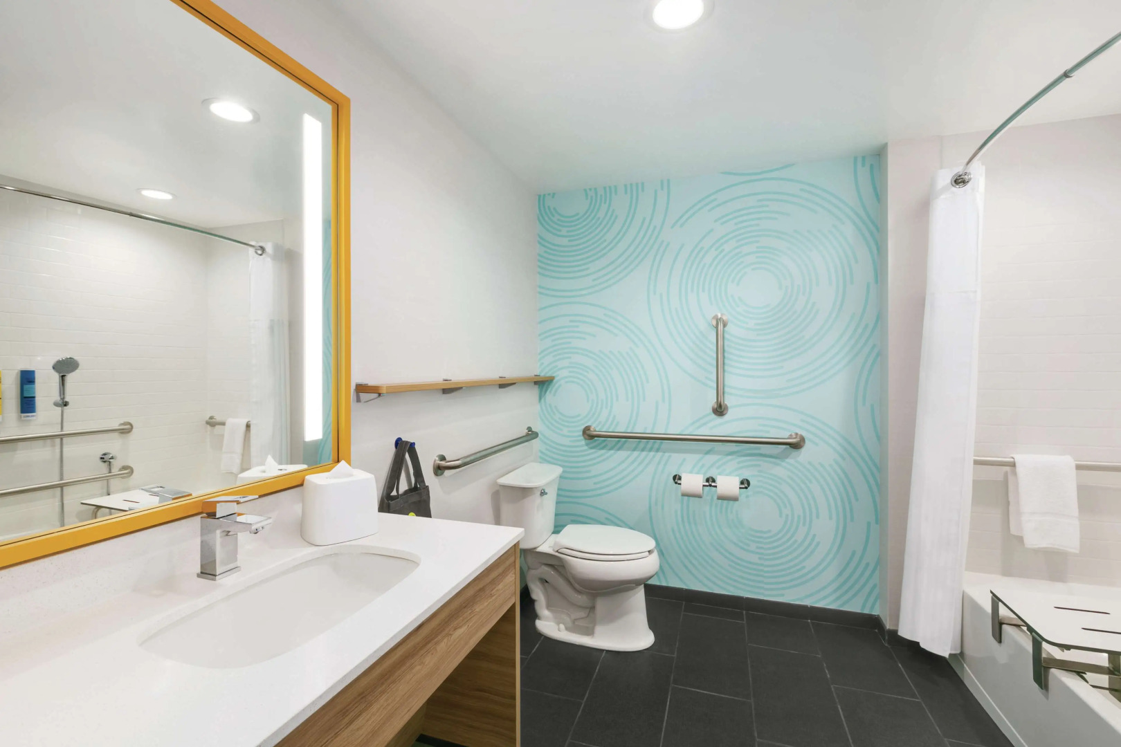 Tru by Hilton Williamsville Buffalo Airport