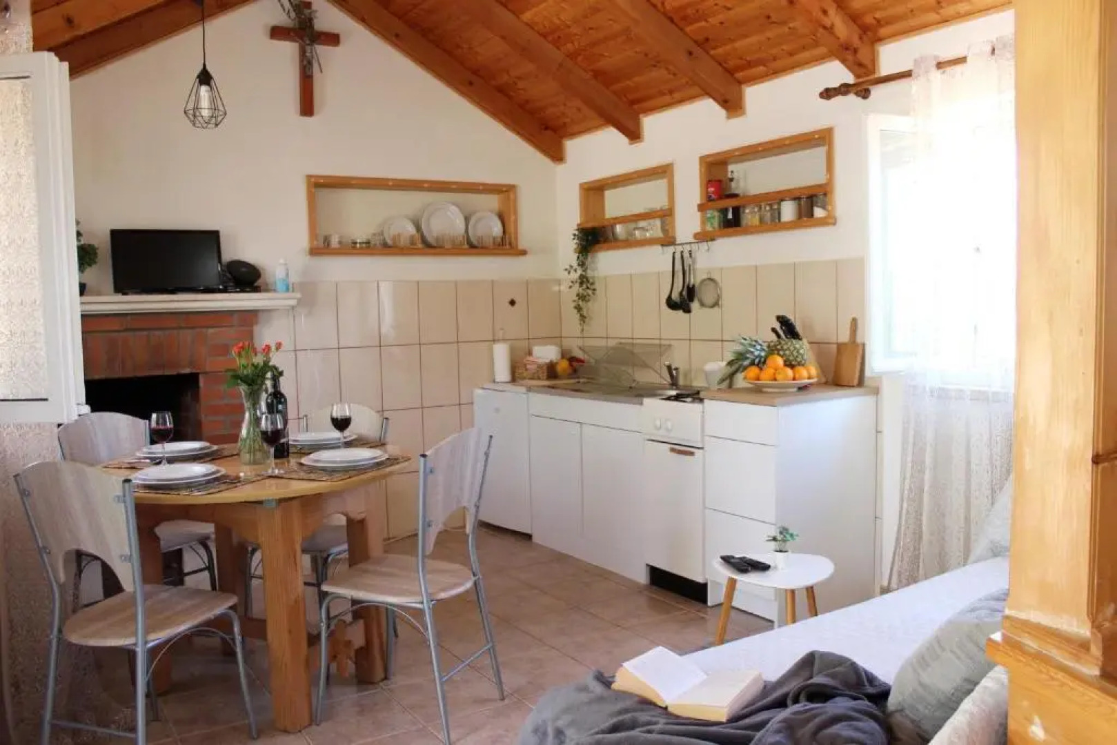 Robinson House Dubrova