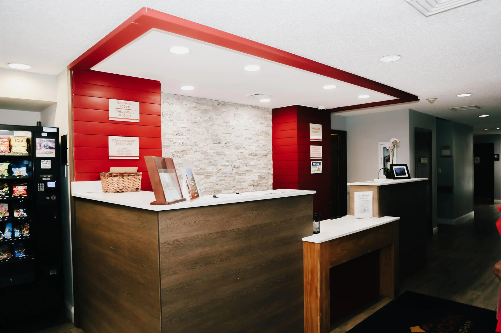 Hawthorn Suites by Wyndham Tinton Falls