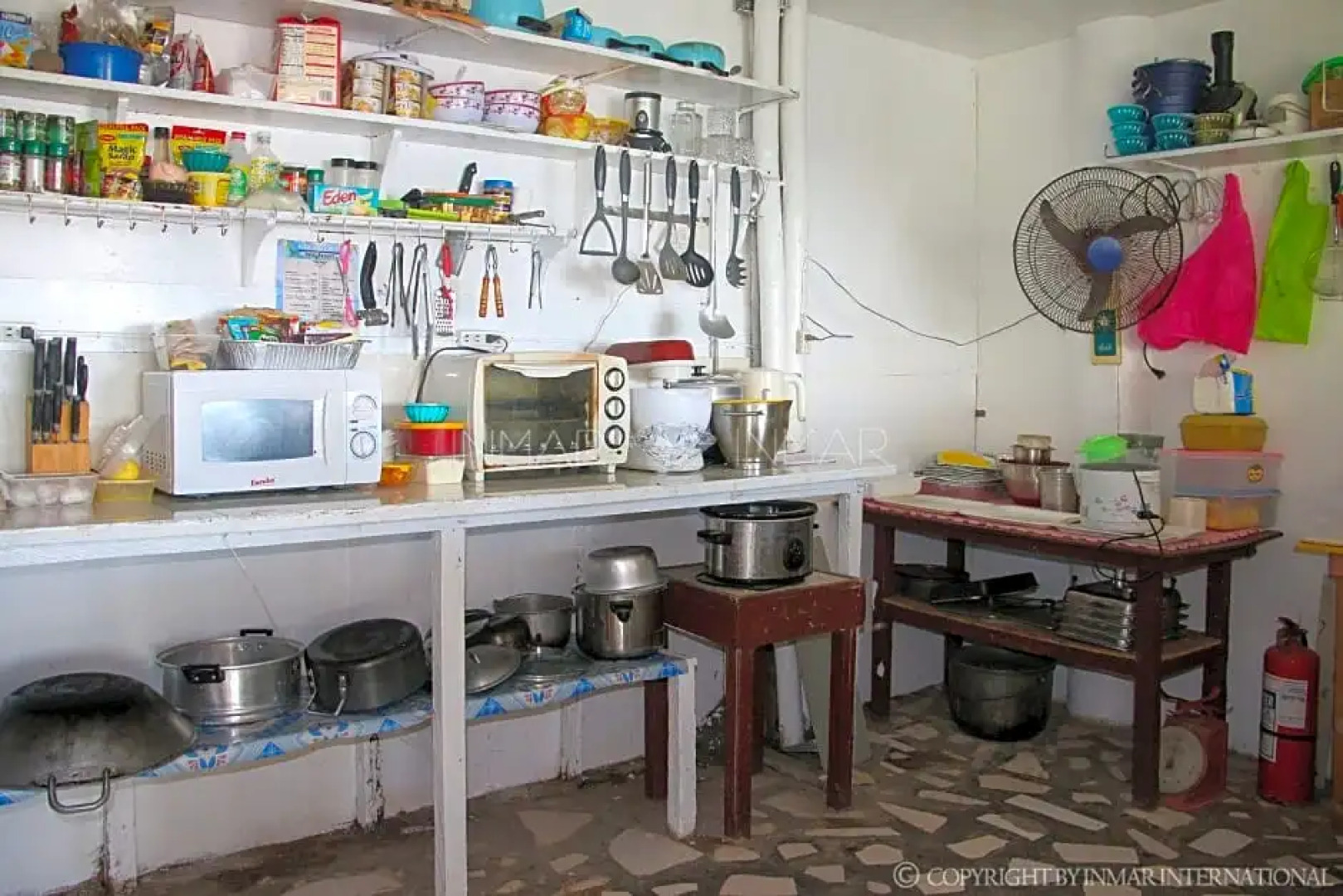 Paradise reef resort