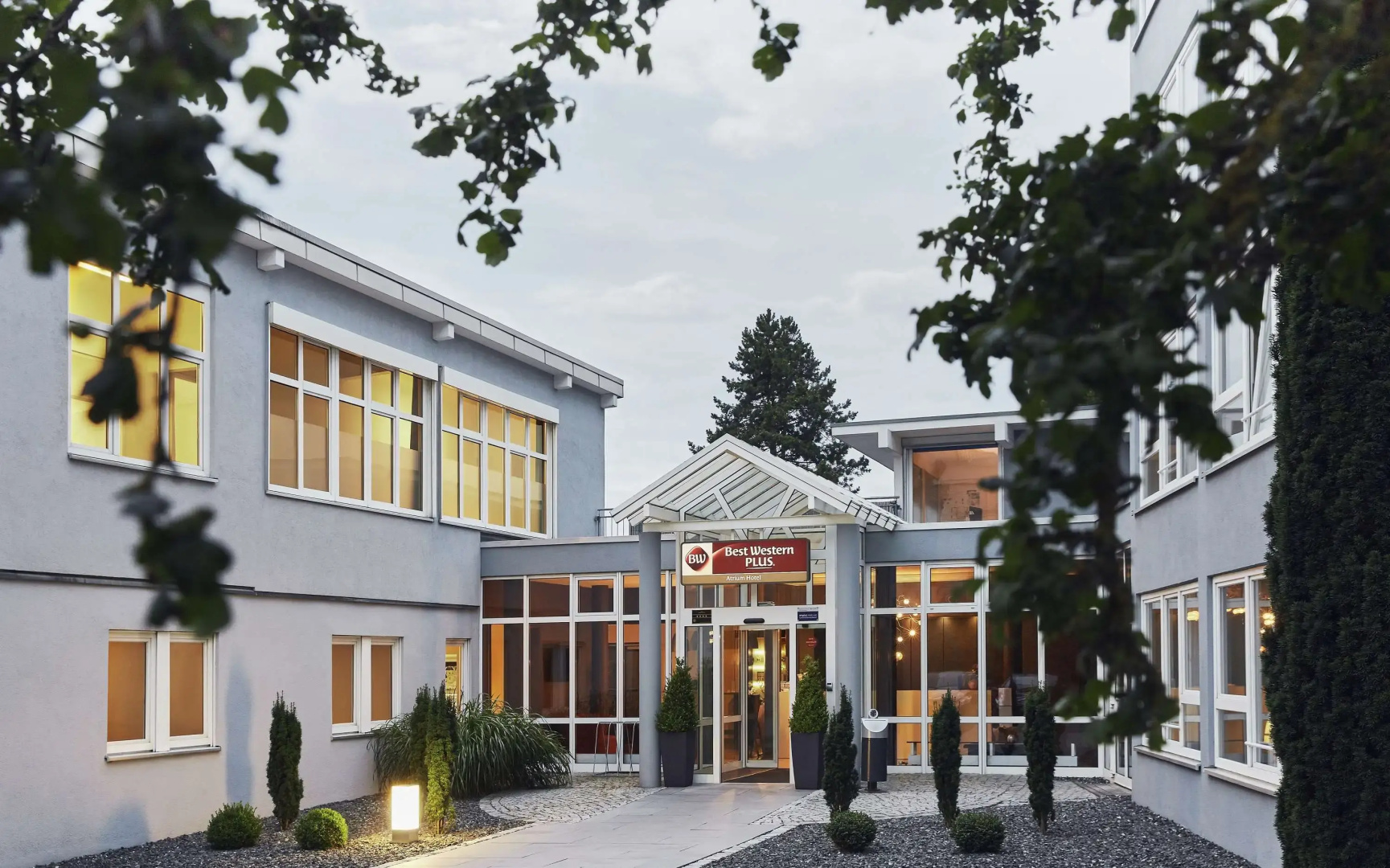 Scotty + Emily Hotel Ulm, Sure Hotel Collection by BW