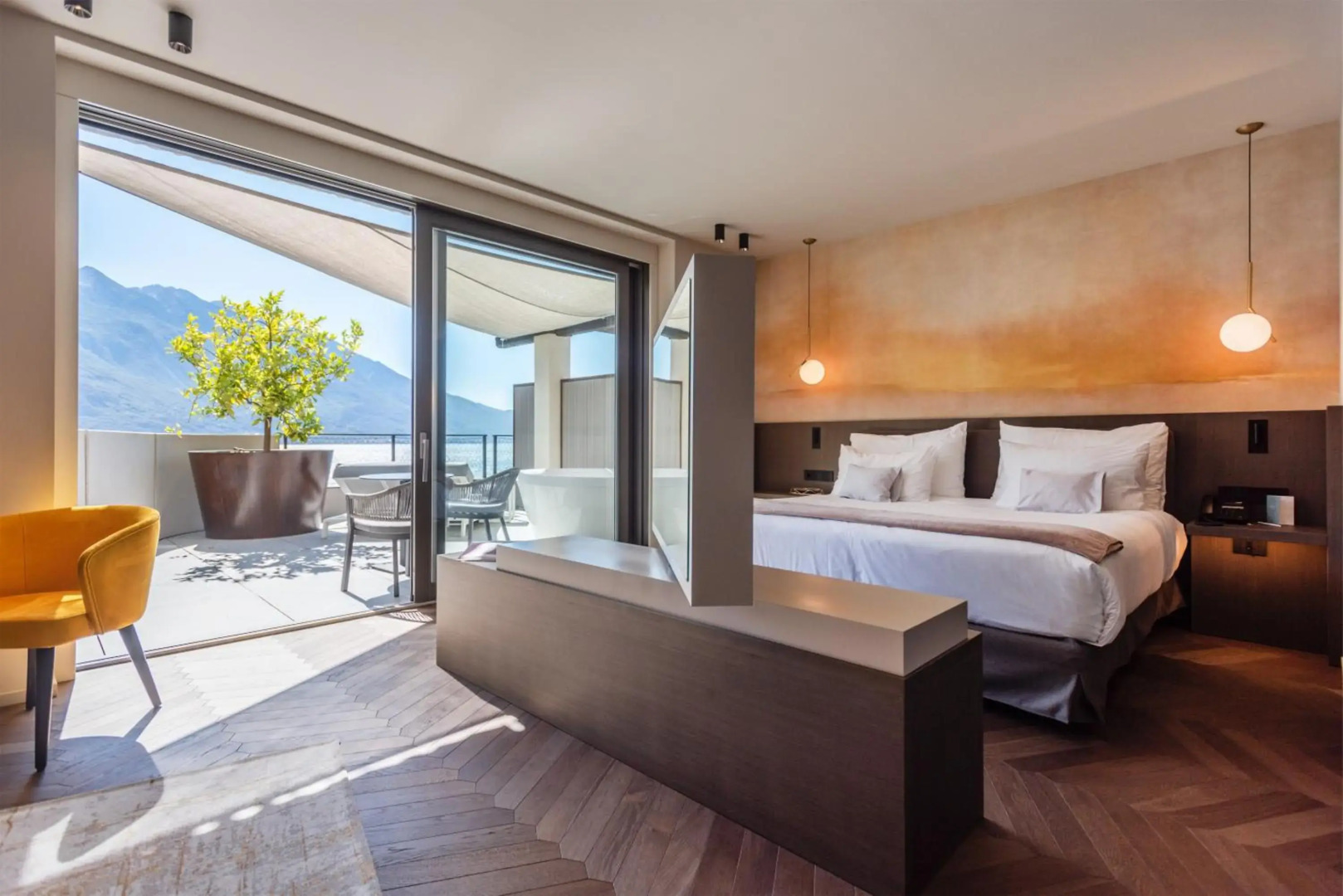 EALA My Lakeside Dream – Adults Only