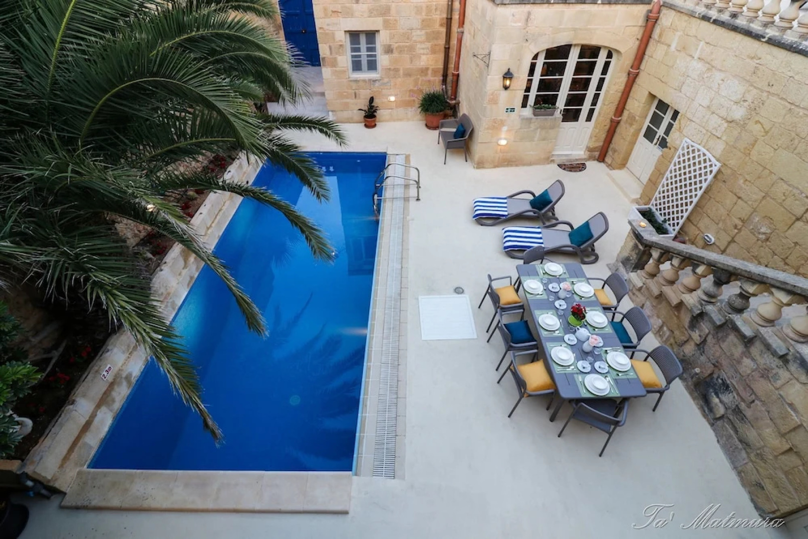 Ta' Matmura Farmhouse B&B