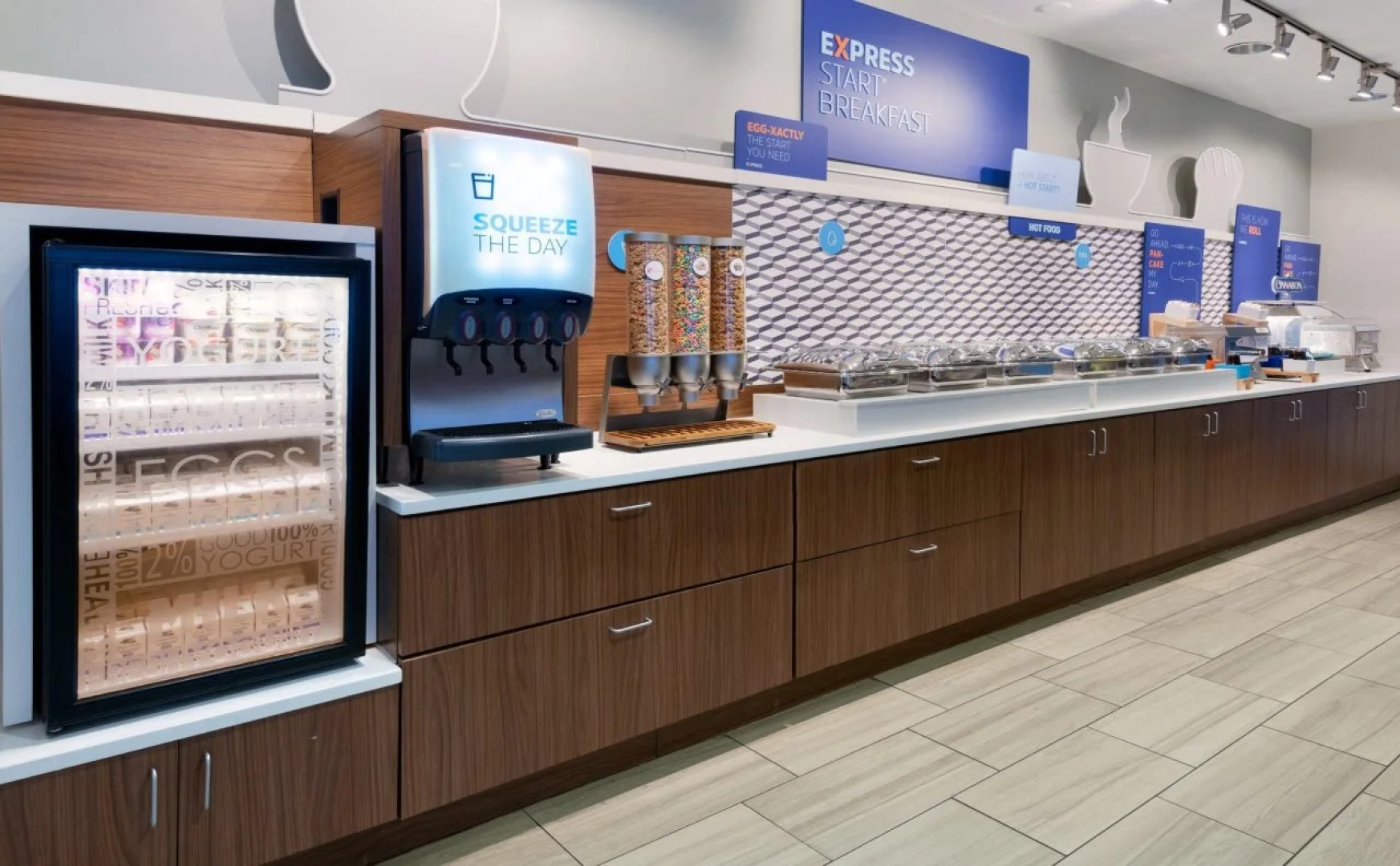 Holiday Inn Express & Suites Nearest Universal Orlando by IHG