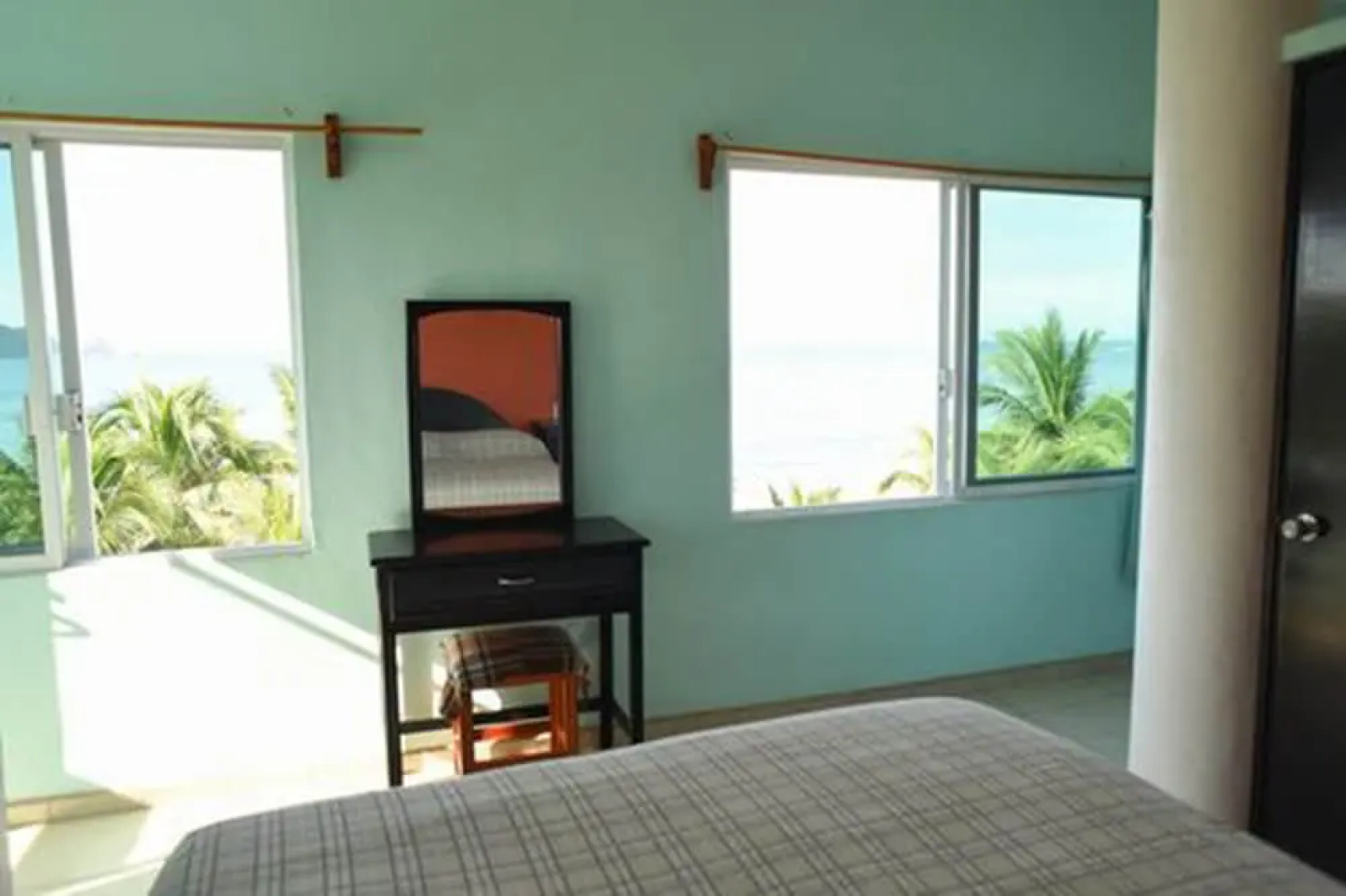 Los Angeles En El Paraiso