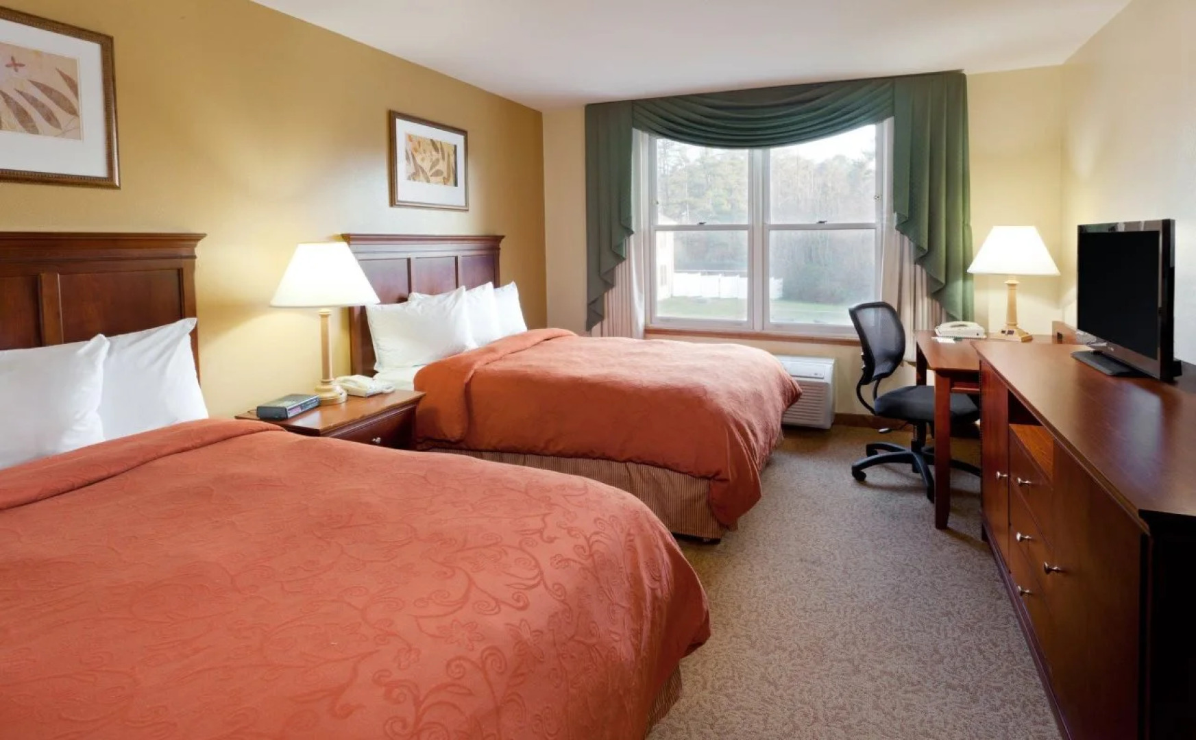 Country Inn & Suites by Radisson, Millville, NJ