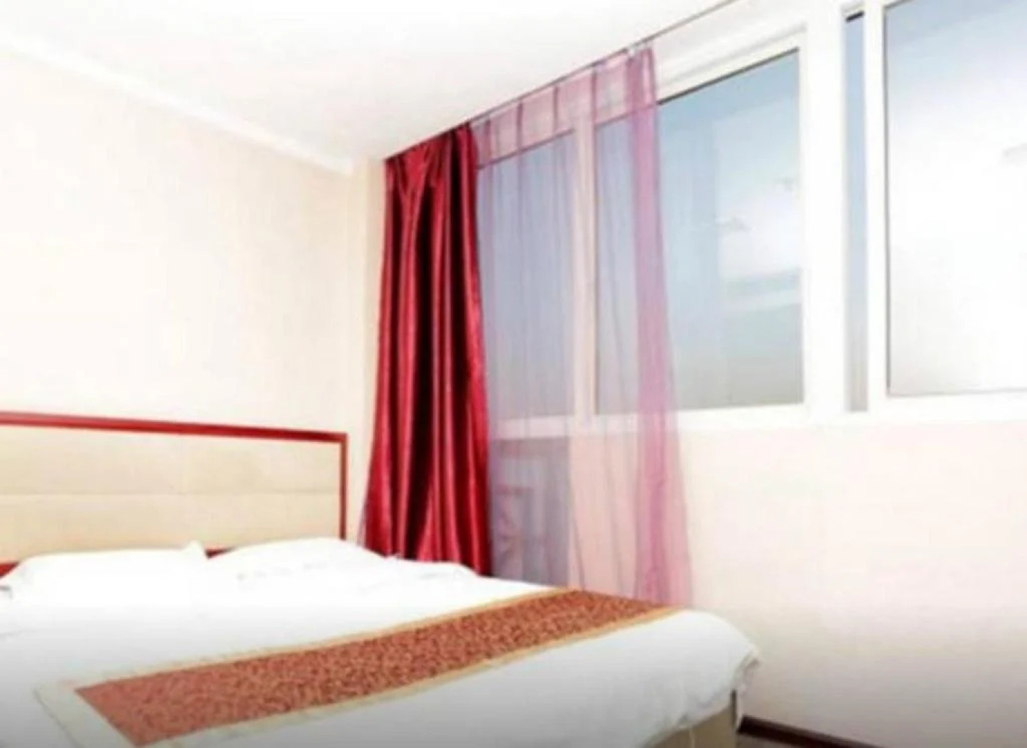 Chuzhou Yuandingge Hotel