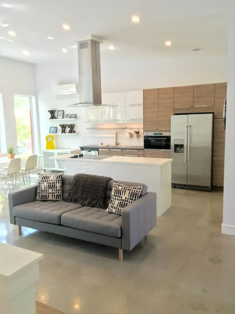 Luxury 2 Bedroom Apartment Downtown Halifax - Free Parking