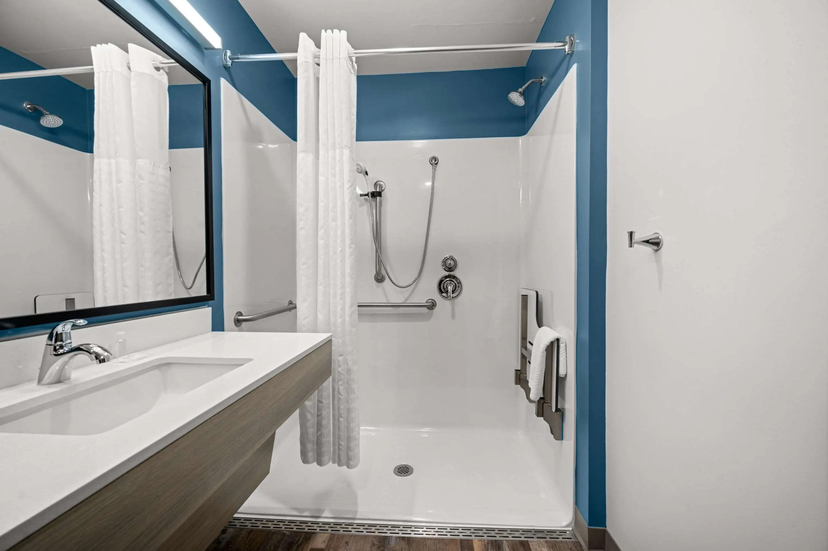 Woodspring Suites Dearborn - Detroit