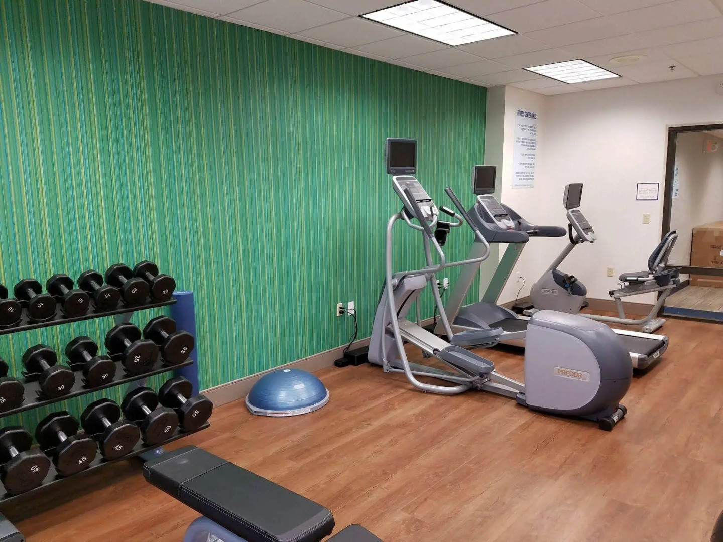 Holiday Inn Express Hotel & Suites Jacksonville - South by IHG