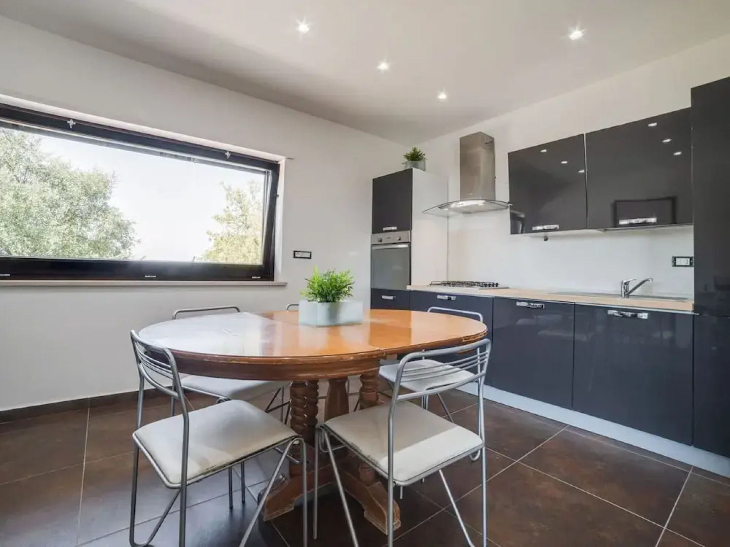 Villa in Nissoria With Private Pool