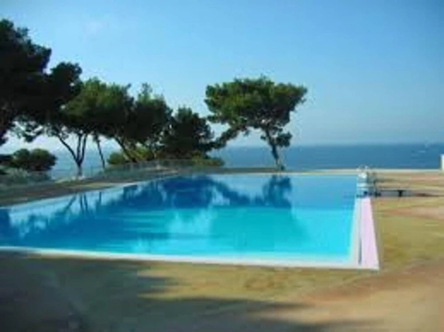 Apartment With 2 Bedrooms in Bandol, With Wonderful sea View, Pool Access, Furnished Terrace - 100 m From the Beach