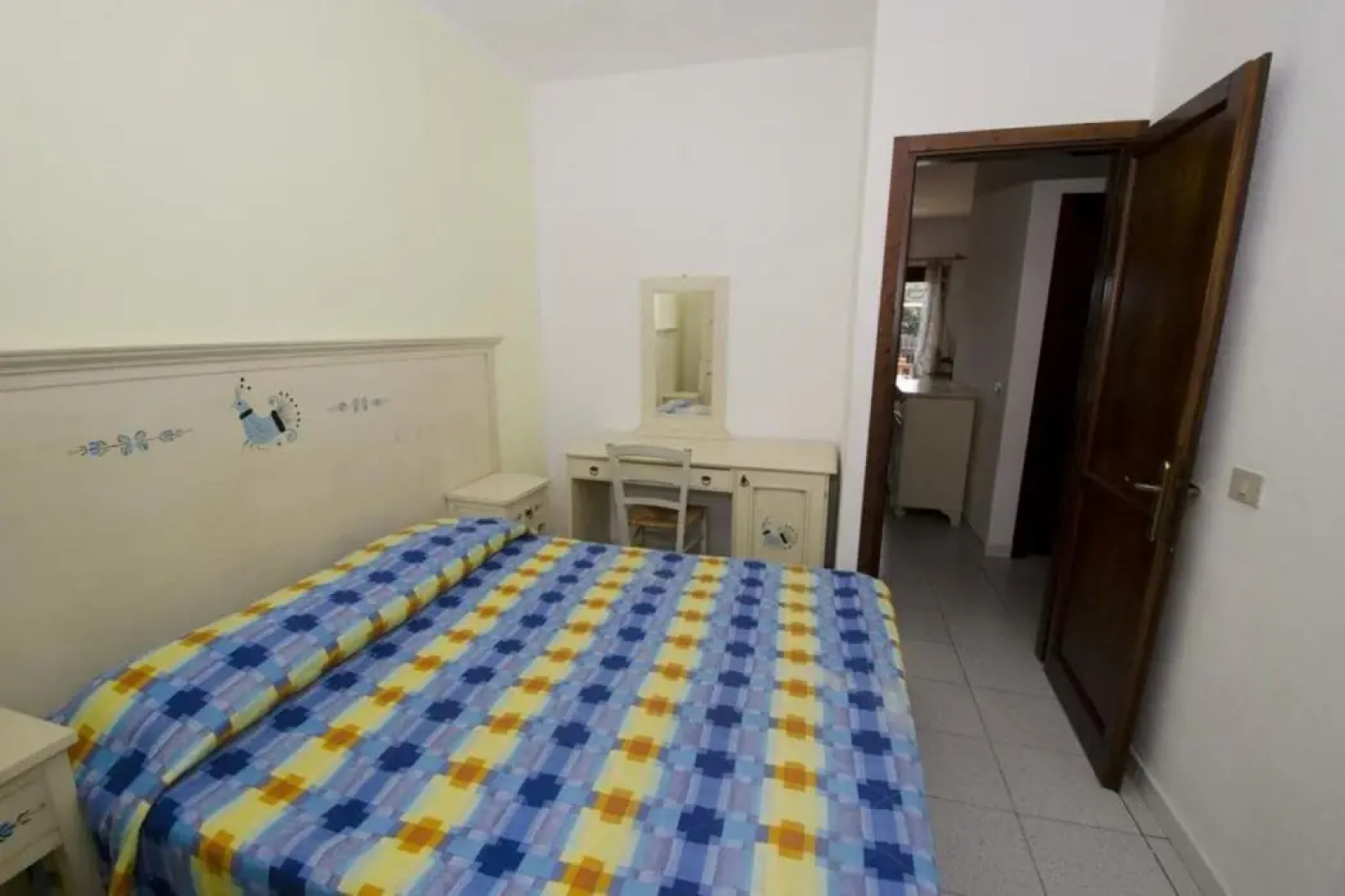 Appartamenti Isola Rossa Borgo Di Mare